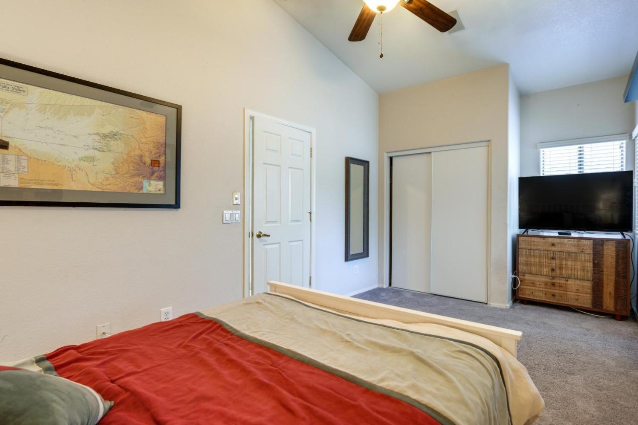 Feriehus Pet-friendly Vacation Pool Access!